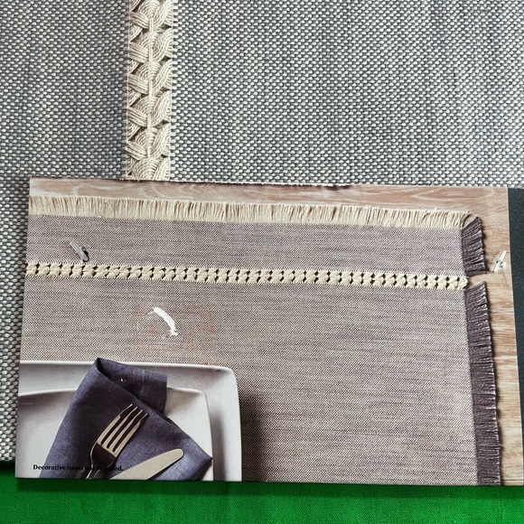 New Better Homes and Gardens 4 Pack Placemats - Gray Cream Fringe Rustic Elegant - Picture 6 of 6